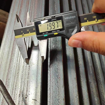 Equal Unequal SS Angle Bar 201 High Tensile Strengths